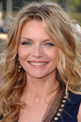 Michelle Pfeiffer image