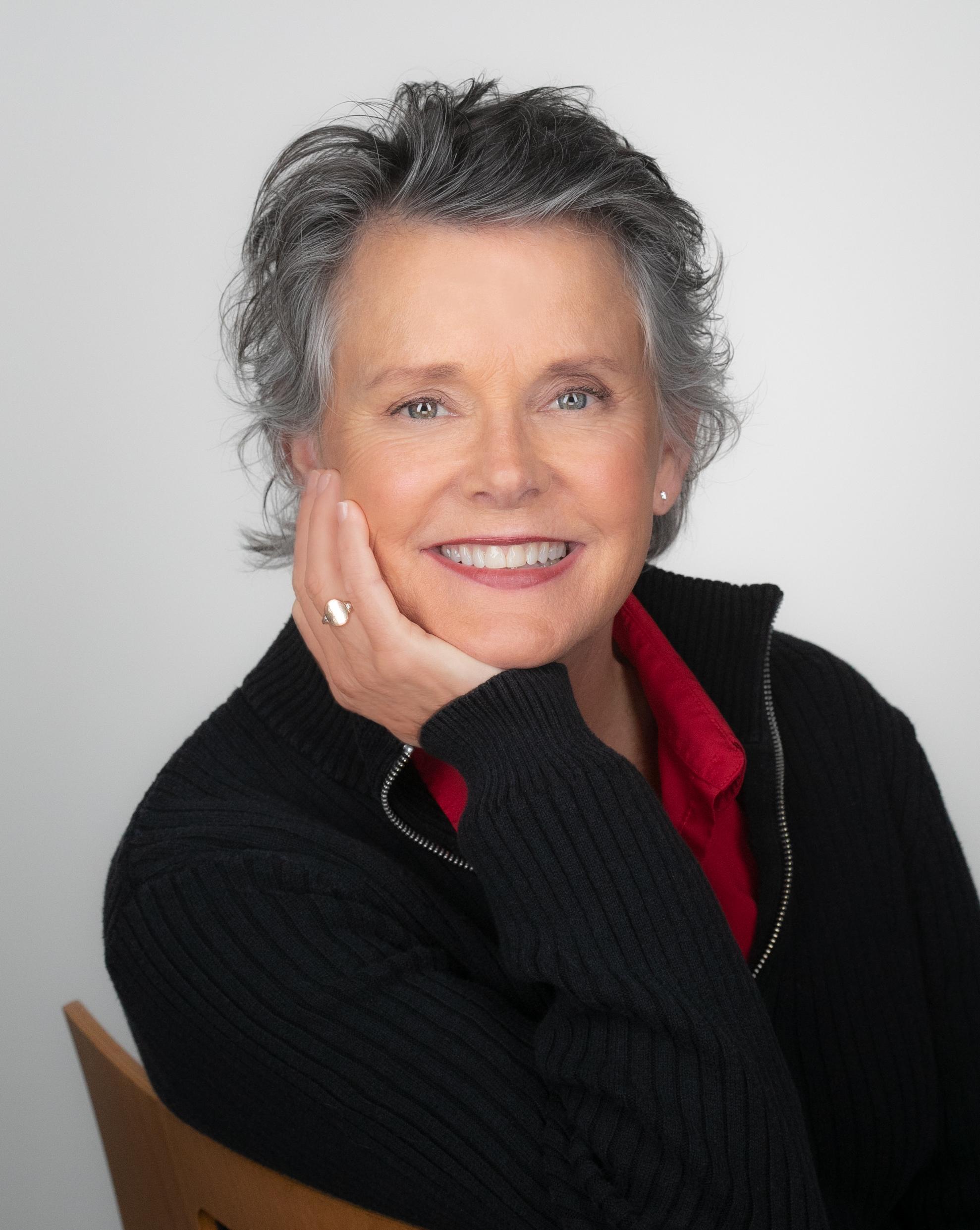 Amanda Bearse image