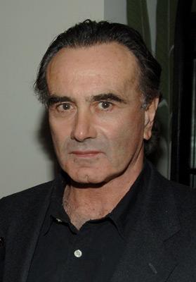 Dan Hedaya image