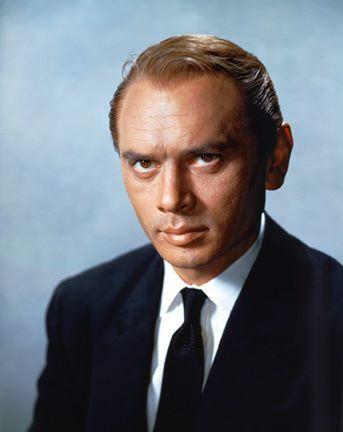 Yul Brynner image