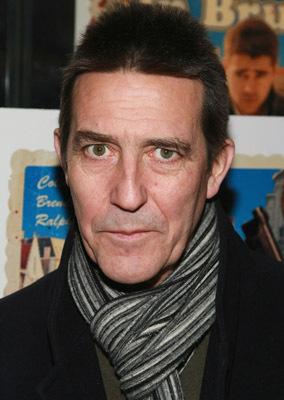 Ciarán Hinds image