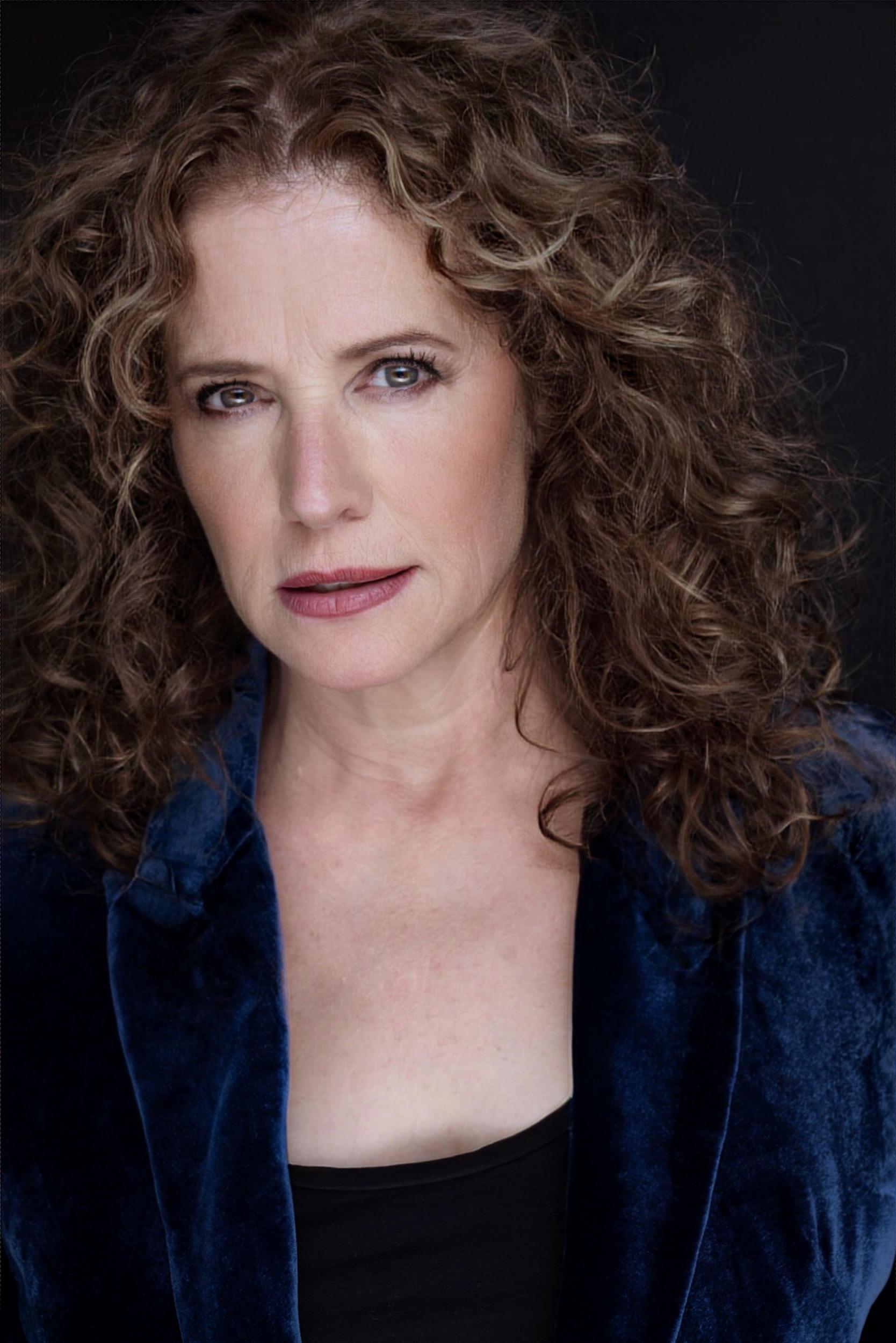 Nancy Travis image