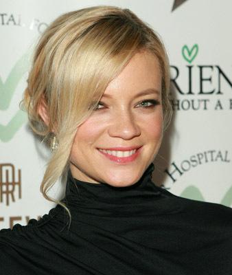 Amy Smart image