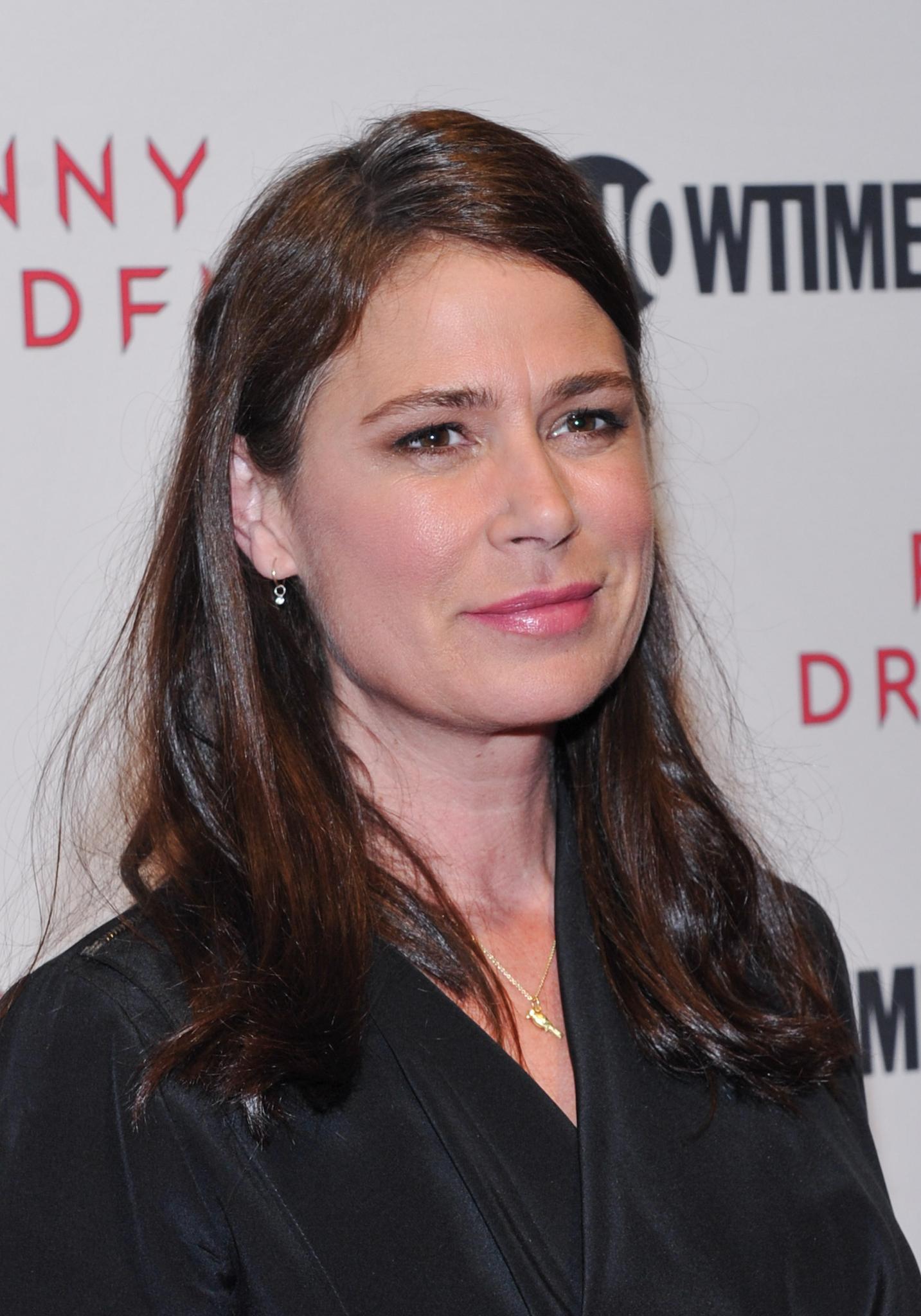 Maura Tierney image