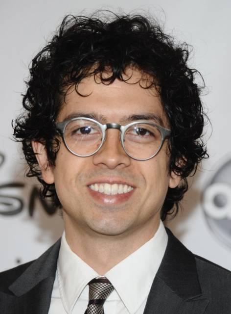 Geoffrey Arend image