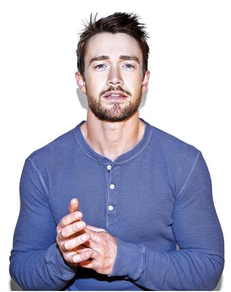 Robert Buckley image