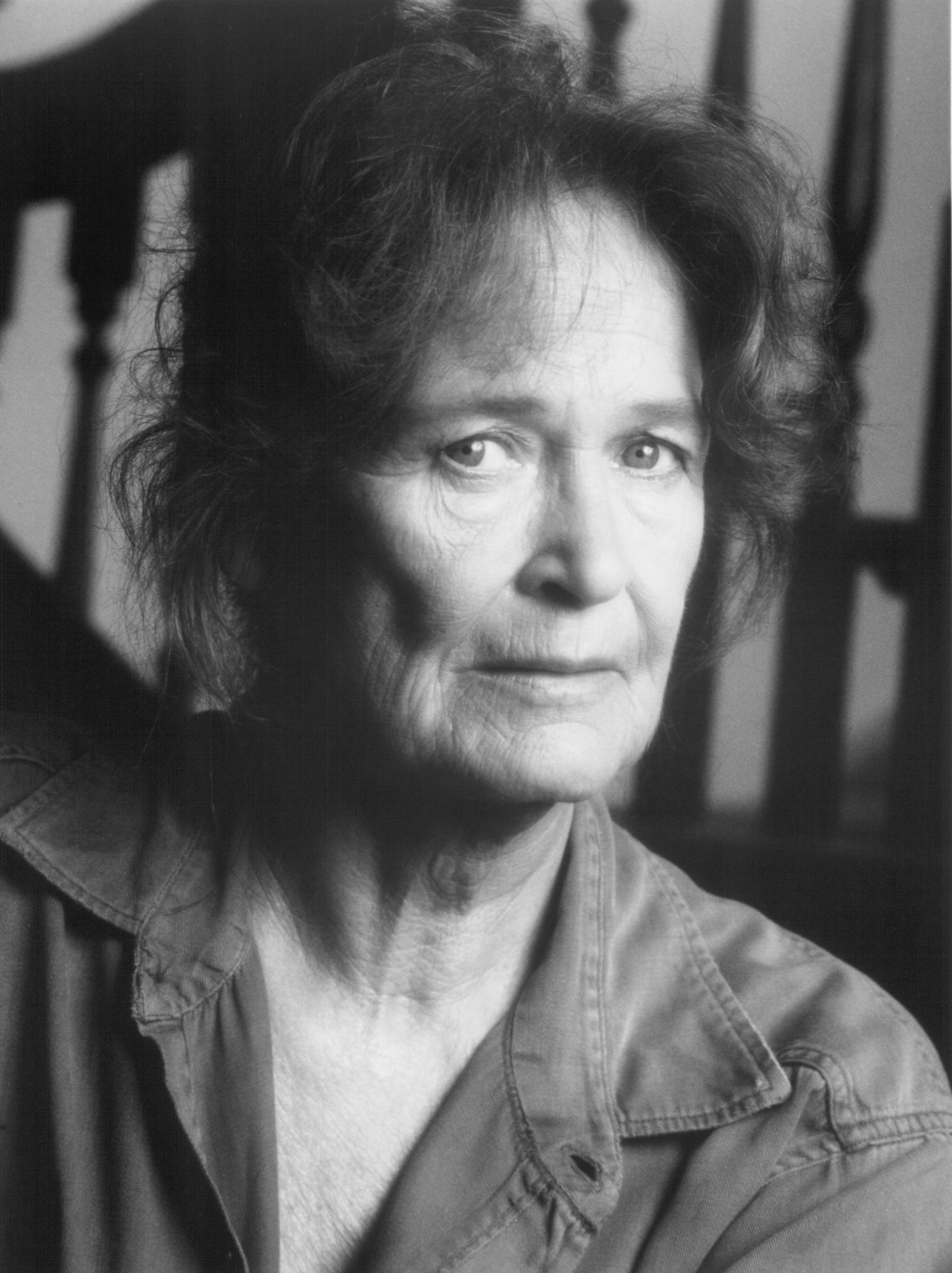 Colleen Dewhurst image