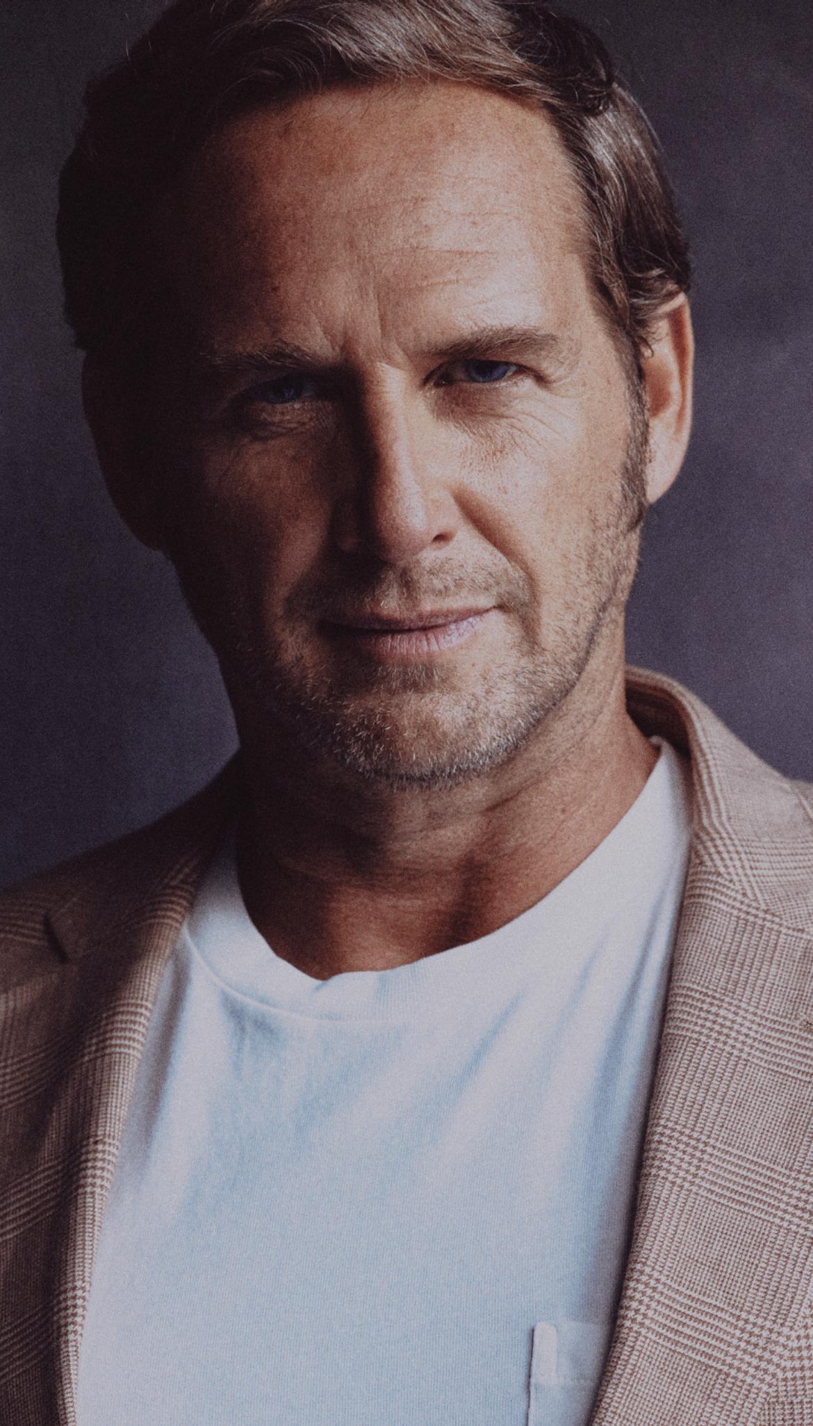 Josh Lucas image