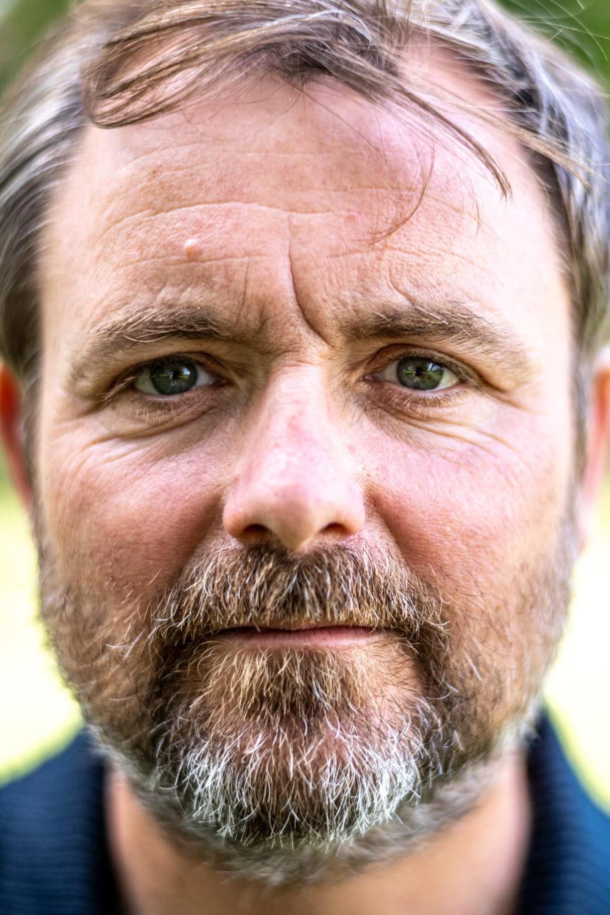 Neil Maskell image