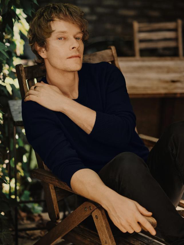 Alfie Allen image