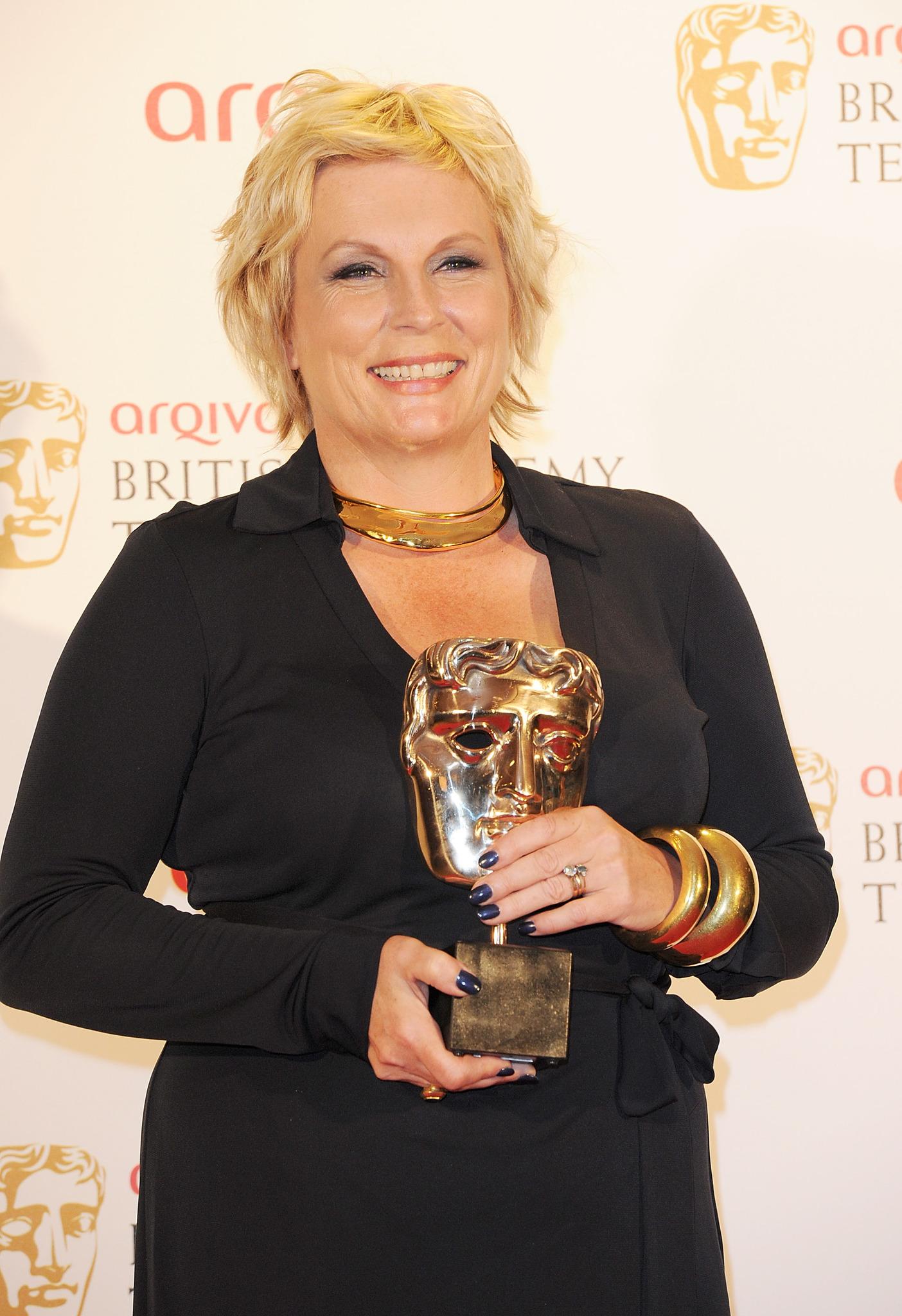 Jennifer Saunders image