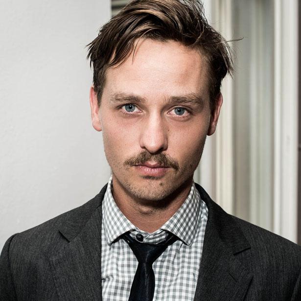 Tom Schilling image