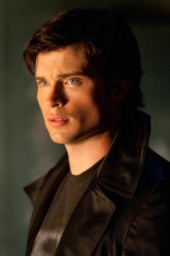 Tom Welling image