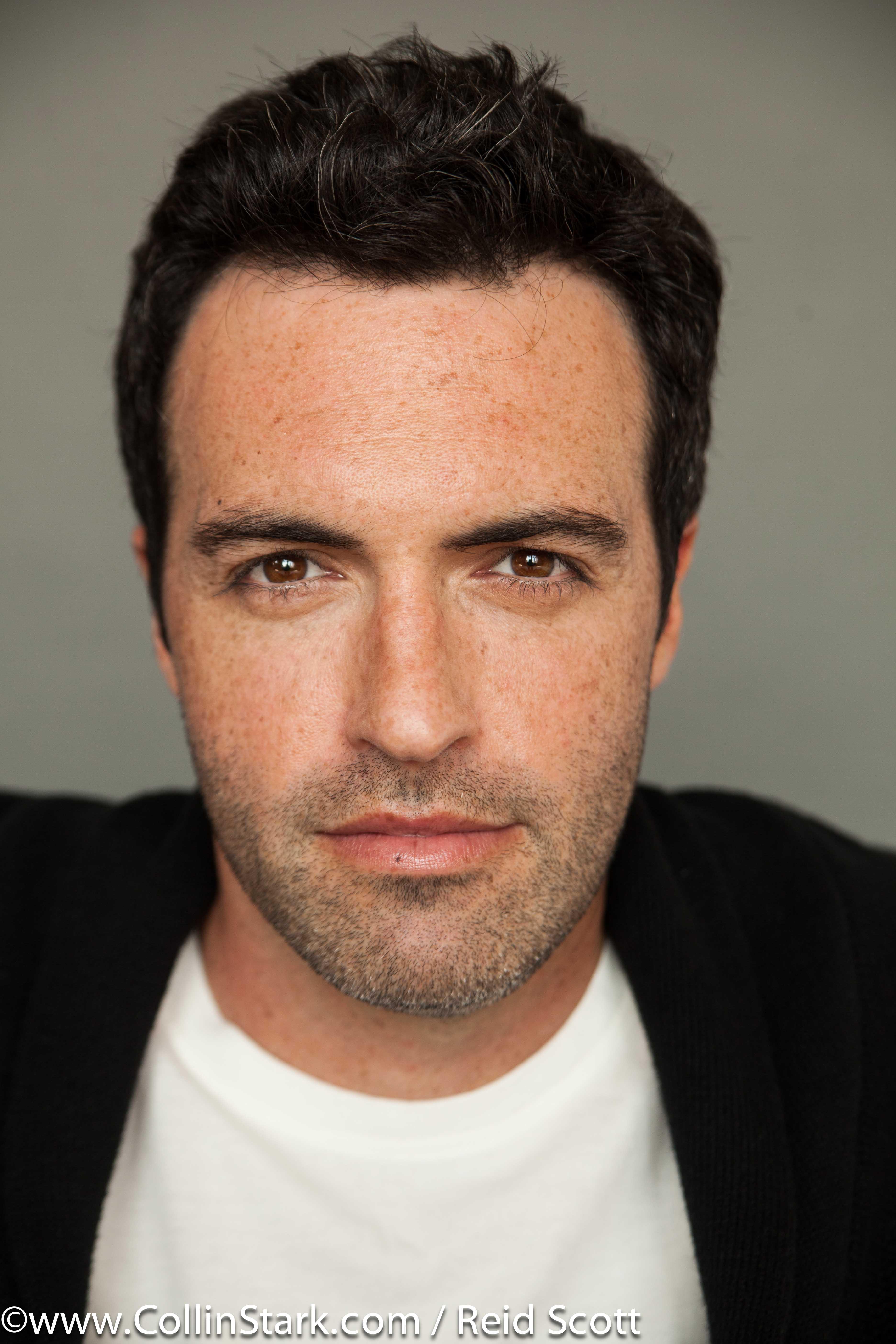 Reid Scott image