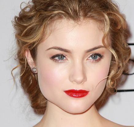 Skyler Samuels image