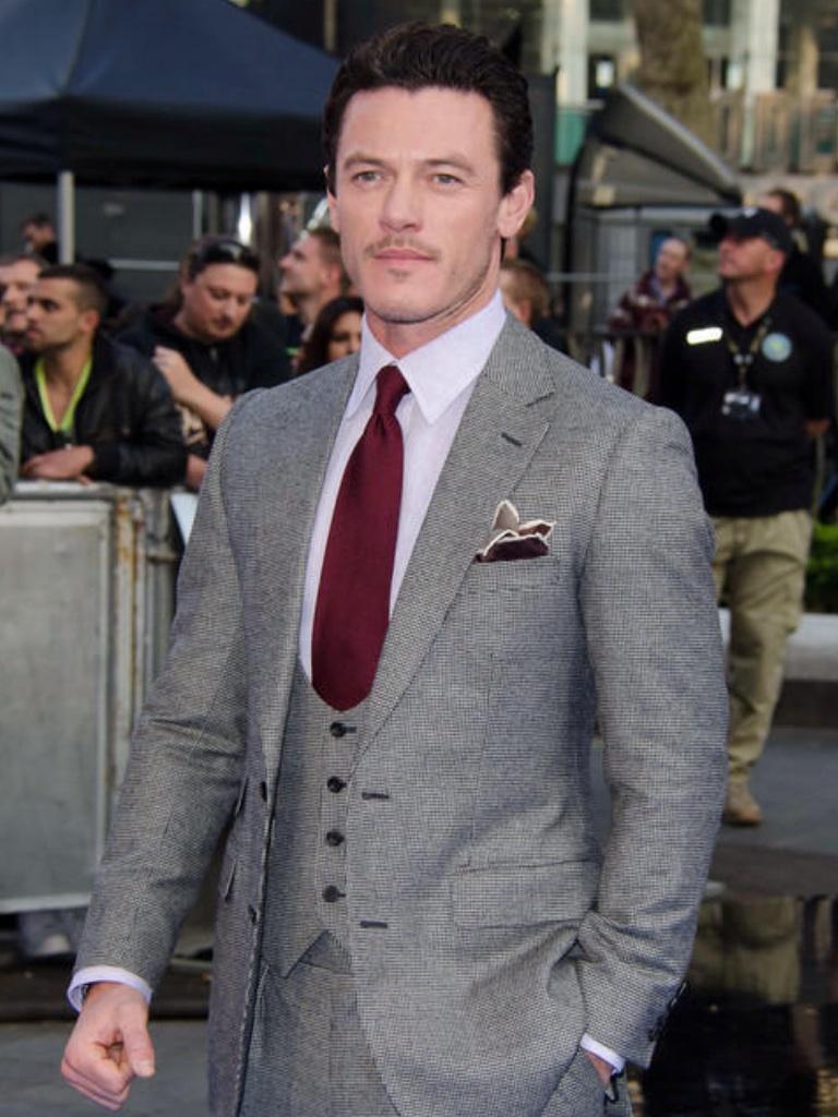 Luke Evans image