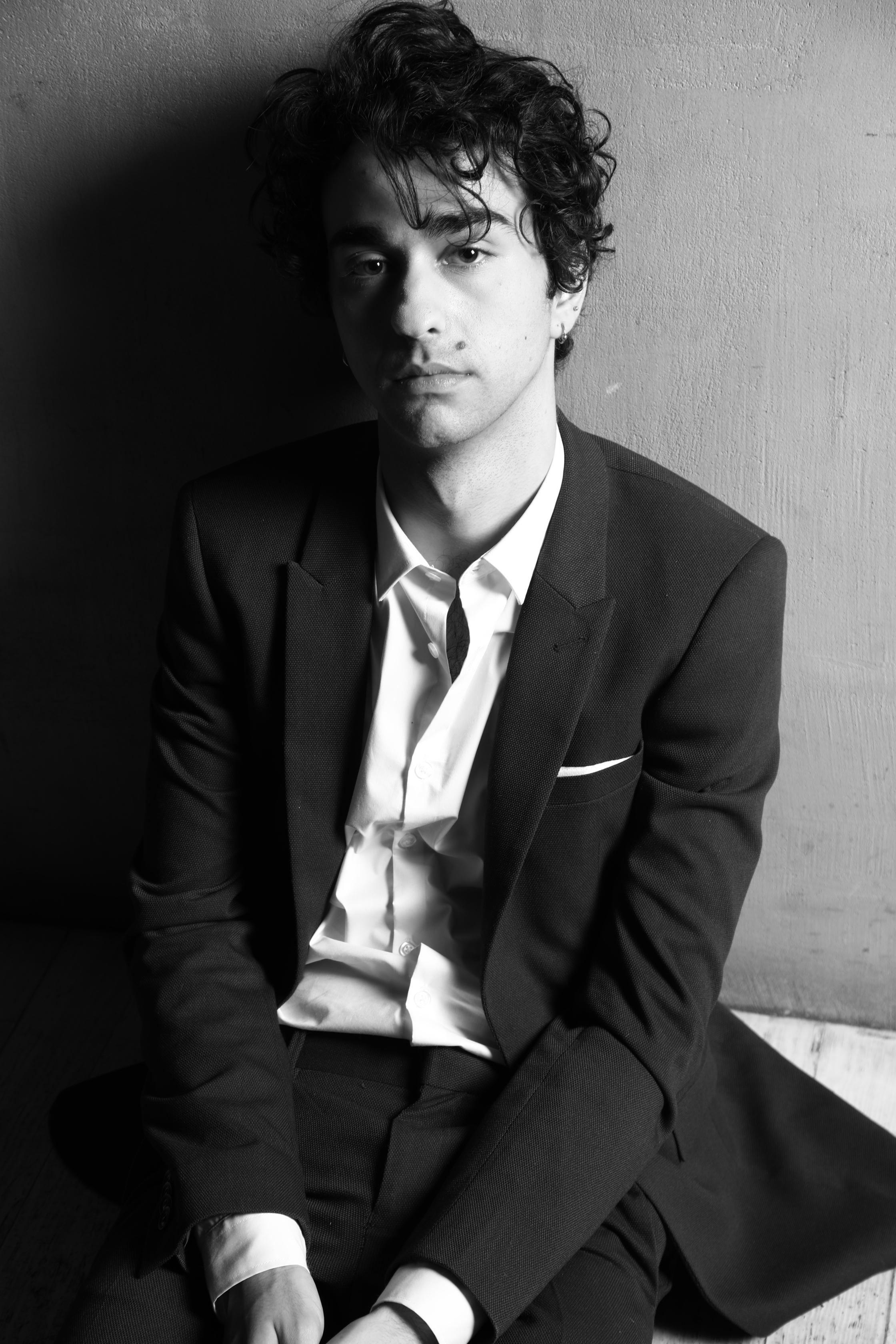 Alex Wolff image