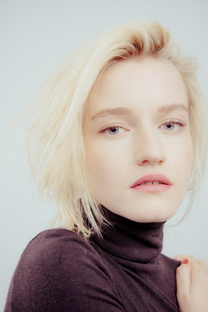 Julia Garner image