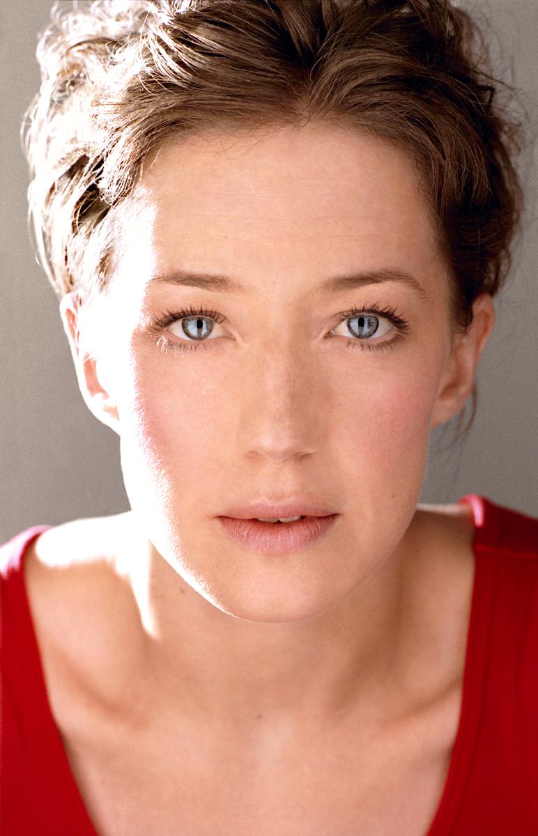 Carrie Coon image