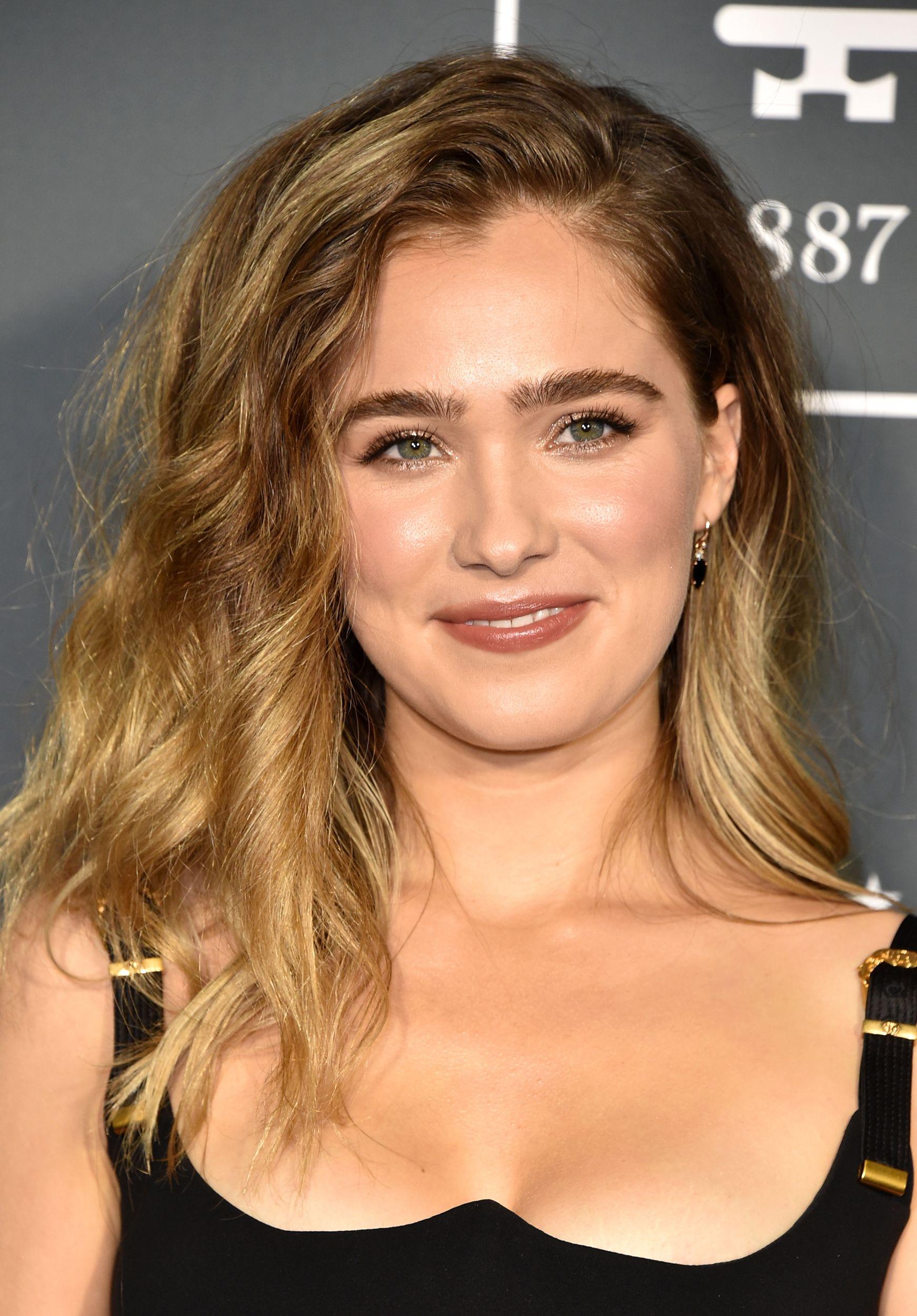 Haley Lu Richardson image